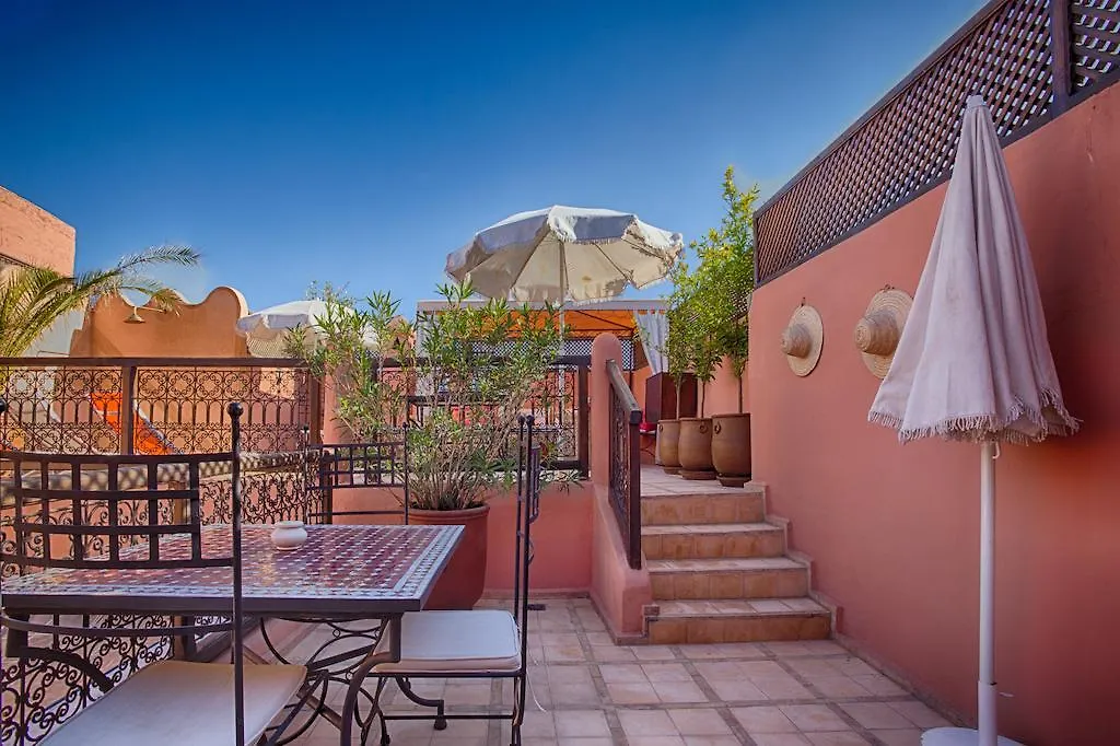 Riad Alena Marrakesch 2*,